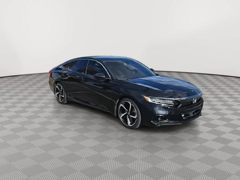 Used 2022 Honda Accord Sport image 2