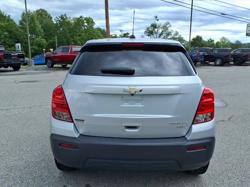 Used 2016 Chevrolet Trax LS AWD/4WD image 5