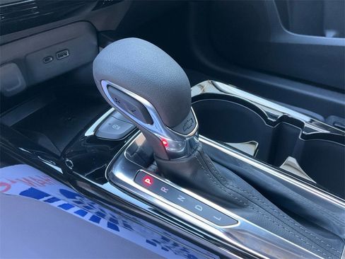 New 2026 Chevrolet Trax ACTIV w/ Sunroof Package image 37