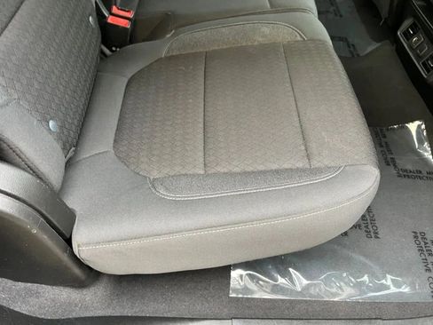 Used 2020 Chevrolet Silverado 1500 LT w/ Convenience Package image 29