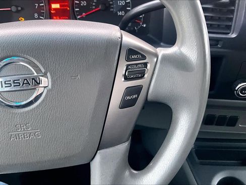 Used 2020 Nissan NV 3500 S image 23