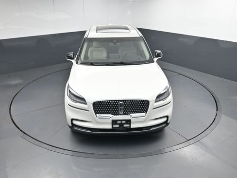 Used 2022 Lincoln Aviator Reserve w/ Equipment Group 201A image 40