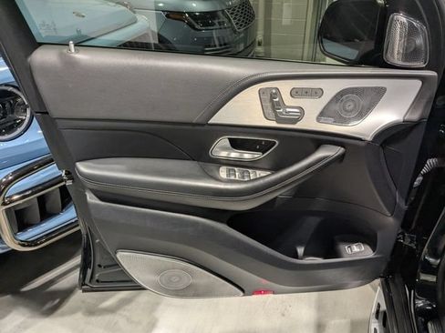 Used 2020 Mercedes-Benz GLS 450 4MATIC image 20
