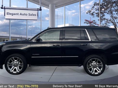 Used 2017 GMC Yukon SLT w/ Premium Edition image 8