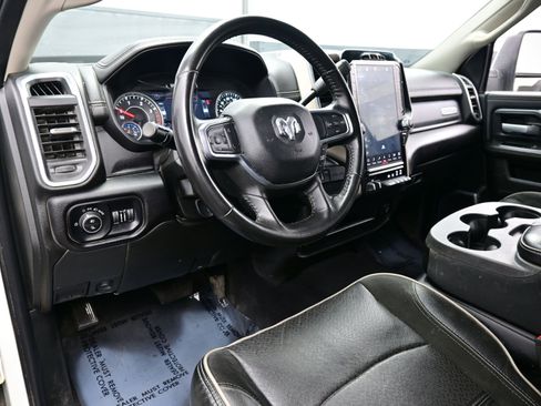 Used 2024 RAM 2500 Laramie image 12
