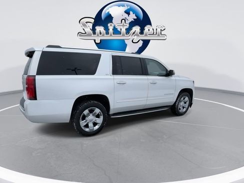 Used 2016 Chevrolet Suburban LTZ image 9
