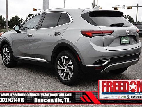Used 2023 Buick Envision Essence AWD/4WD image 3