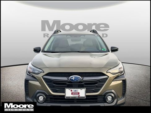 Certified 2025 Subaru Outback Premium image 8