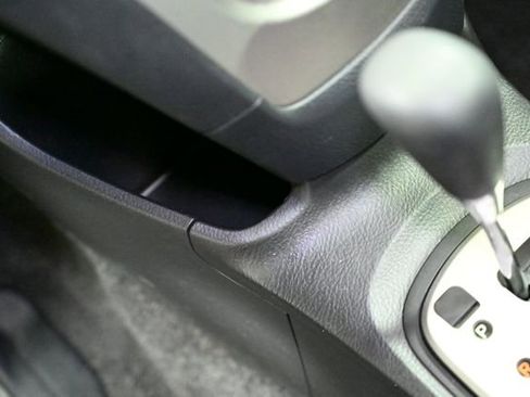 Used 2011 Toyota Yaris Sedan image 32