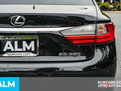 Used 2017 Lexus ES 350 w/ Premium Package FWD image 12