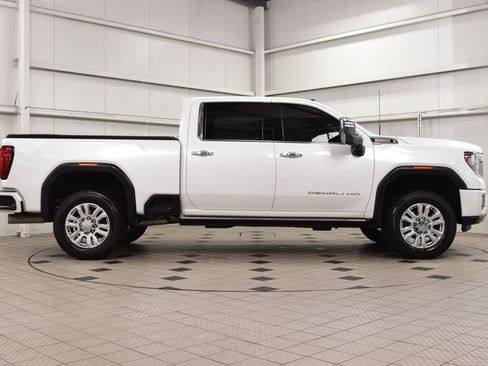 Used 2021 GMC Sierra 2500 Denali w/ Denali Ultimate Package AWD/4WD image 9