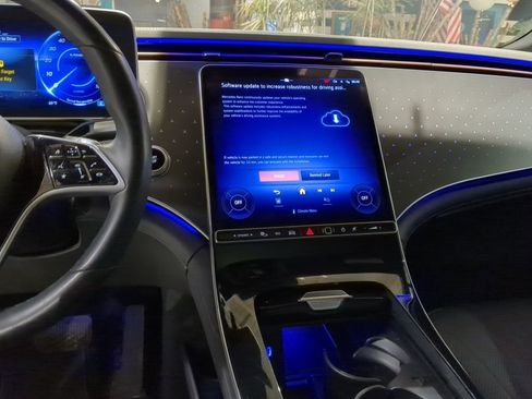 Used 2023 Mercedes-Benz EQS 450+ 4MATIC SUV image 13