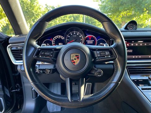 Used 2022 Porsche Panamera 4S AWD/4WD image 14
