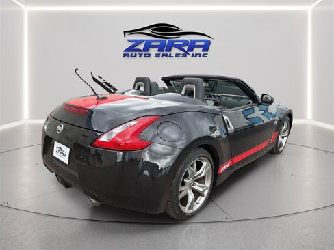 Used 2010 Nissan 370Z Touring w/ Sport Pkg RWD image 30