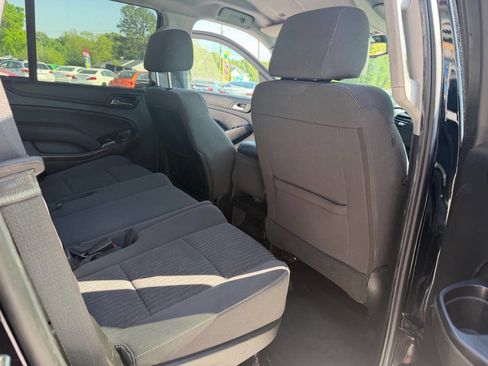 Used 2019 Chevrolet Tahoe 2WD image 12