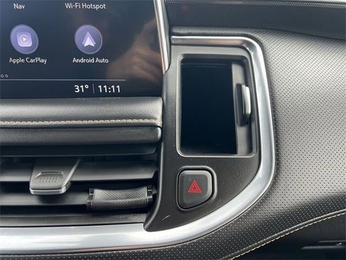 Used 2021 GMC Yukon AT4 w/ AT4 Premium Package image 15