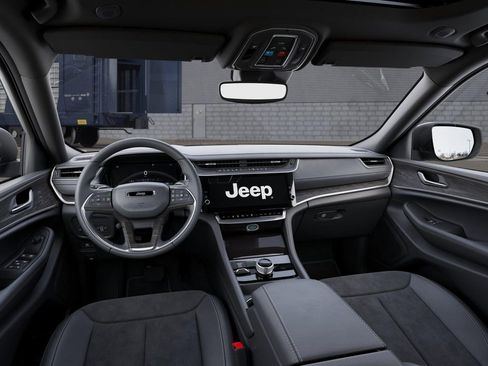 New 2026 Jeep Grand Cherokee Altitude RWD image 14