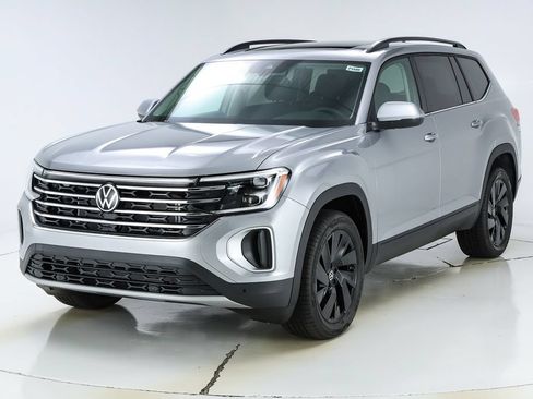 New 2026 Volkswagen Atlas SE FWD image 41