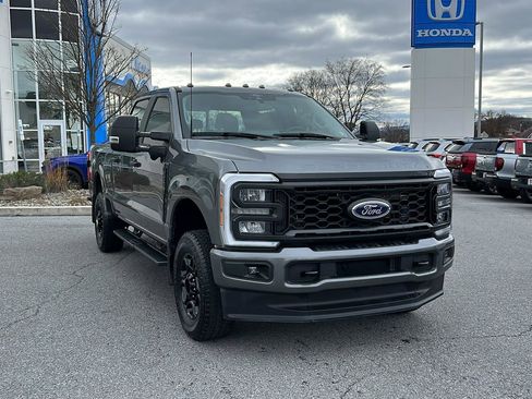 Used 2024 Ford F250 XL w/ STX Appearance Package image 1