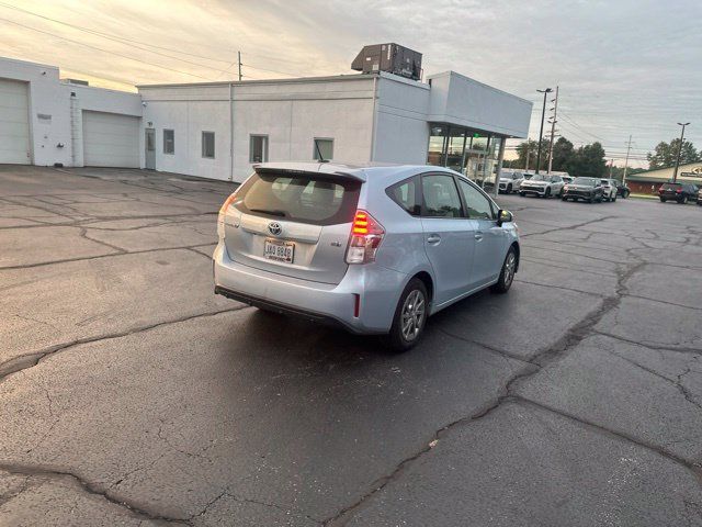 Used 2016 Toyota Prius V Four FWD image 6