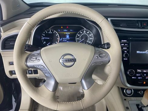 Used 2015 Nissan Murano Platinum w/ Platinum Technology Package AWD/4WD image 16