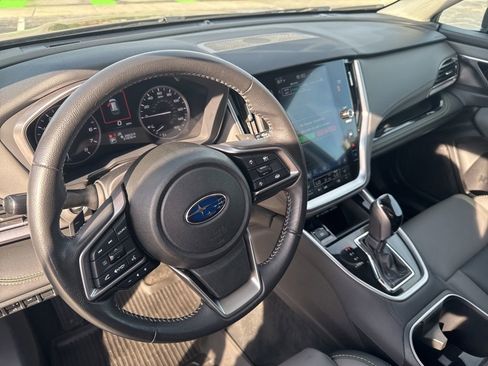 Used 2023 Subaru Outback Onyx Edition AWD/4WD image 13