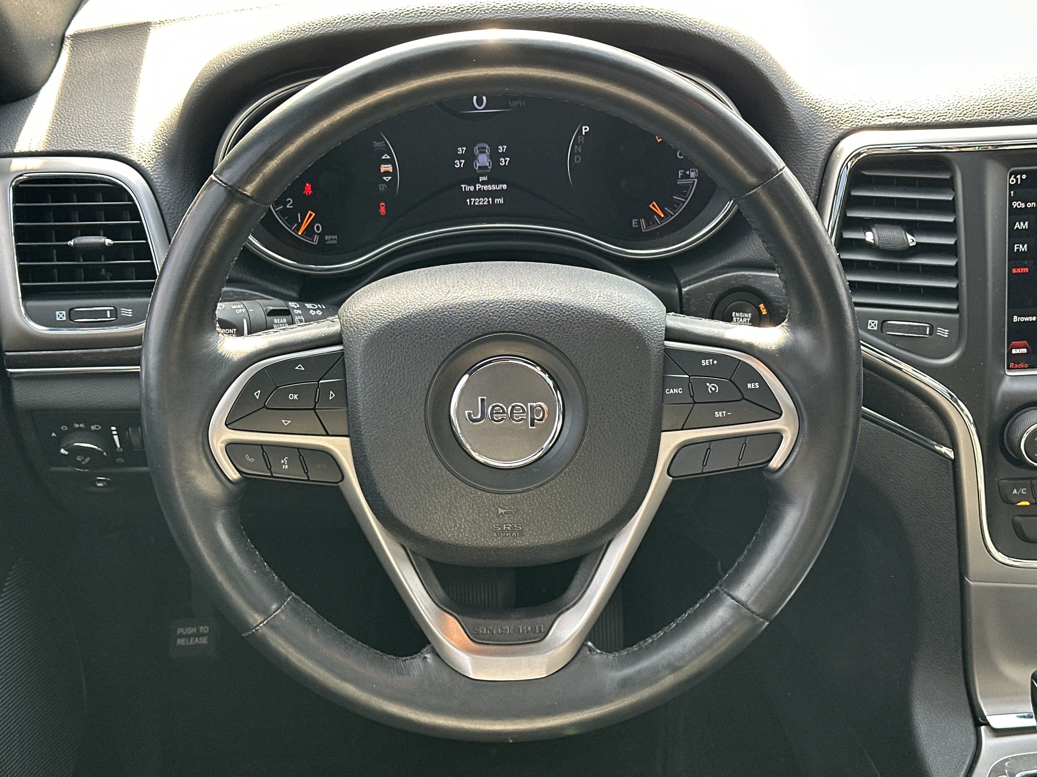 Used 2018 Jeep Grand Cherokee Limited w/ Luxury Group II RWD image 25