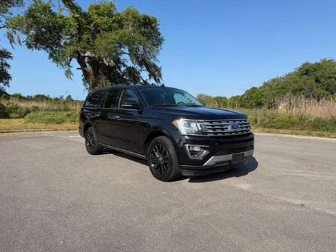 Used 2019 Ford Expedition Max Limited RWD image 7