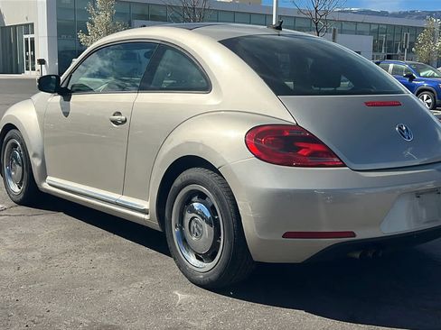 Used 2013 Volkswagen Beetle 2.5 image 7