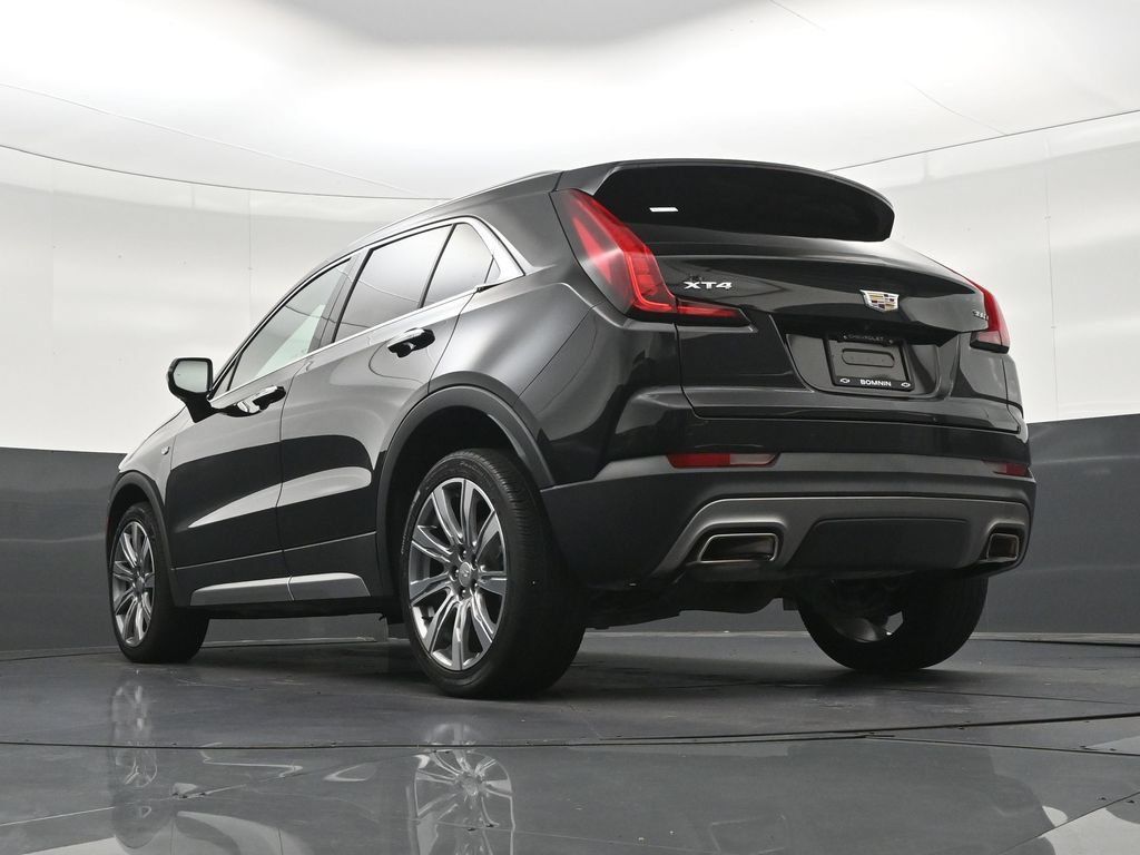 Used 2023 Cadillac XT4 Premium Luxury w/ Driver Assist Package FWD image 25