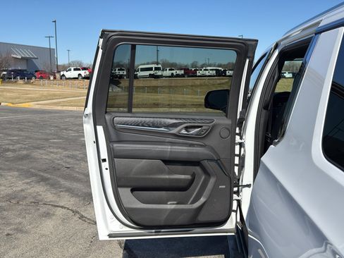 Used 2023 GMC Yukon XL Denali w/ Max Trailering Package image 36