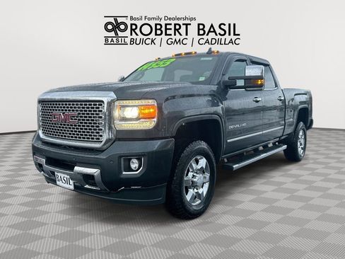 Used 2017 GMC Sierra 3500 Denali w/ Snow Plow Prep Package AWD/4WD image 1