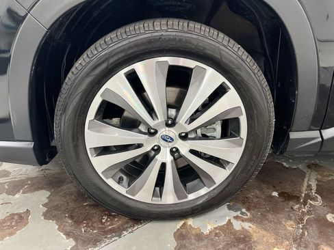 Used 2022 Subaru Ascent Limited AWD/4WD image 27