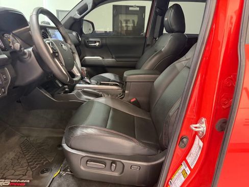 Used 2023 Toyota Tacoma TRD Pro AWD/4WD image 15