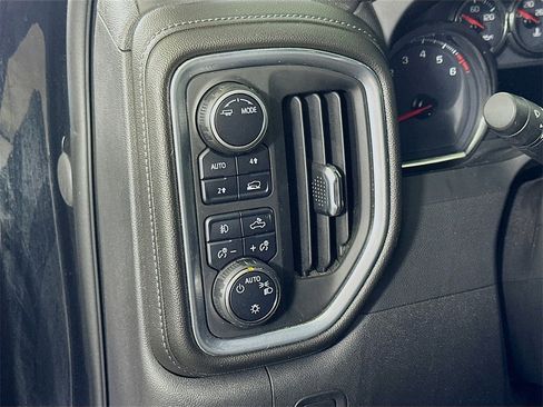 Used 2022 Chevrolet Silverado 1500 RST w/ Convenience Package II image 21