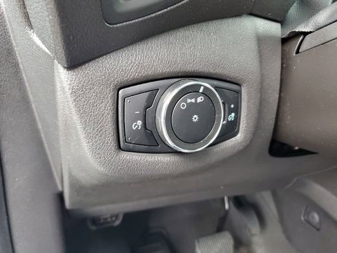 Used 2017 Ford Transit Connect XL image 13