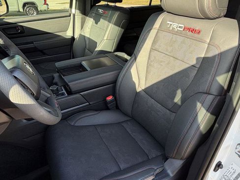 Used 2026 Toyota Sequoia TRD Pro AWD/4WD image 10
