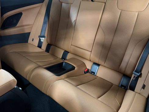 Used 2025 BMW 230i Coupe w/ Convenience Package RWD image 4