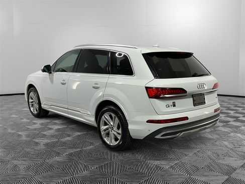 Used 2022 Audi Q7 3.0T Premium Plus w/ Premium Plus Package image 3