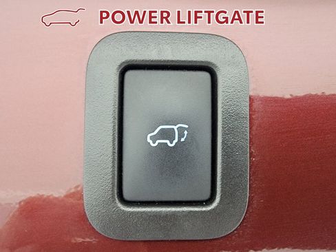 Used 2018 Toyota Highlander XLE image 34