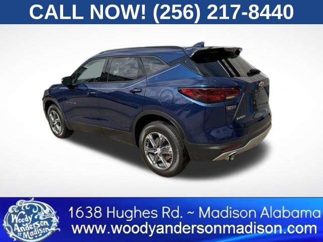 Used 2023 Chevrolet Blazer LT FWD image 4