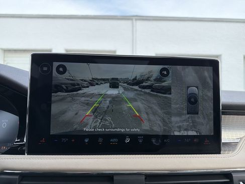 Certified 2023 Lincoln Corsair Standard w/ Equipment Group 101A image 25