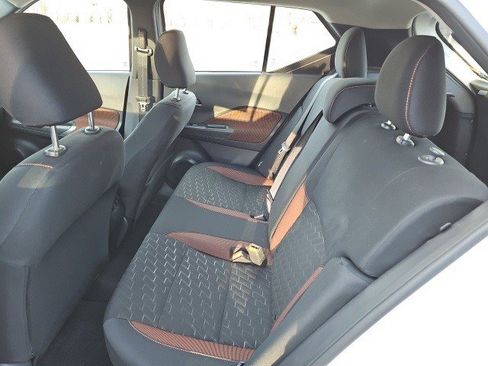 Used 2024 Nissan Kicks SR image 19