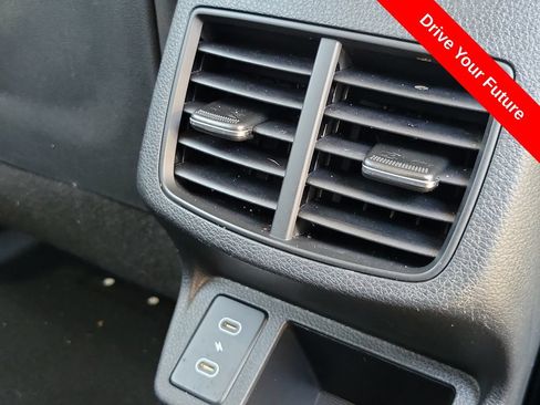 Used 2024 Kia Seltos S FWD image 21
