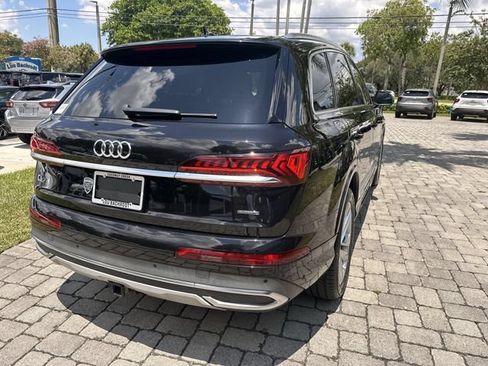 Used 2021 Audi Q7 3.0T Premium Plus w/ Premium Plus Package AWD/4WD image 38