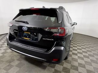 Used 2023 Subaru Outback Premium AWD/4WD video 4