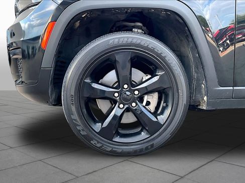 Used 2021 Jeep Grand Cherokee L Laredo AWD/4WD image 11