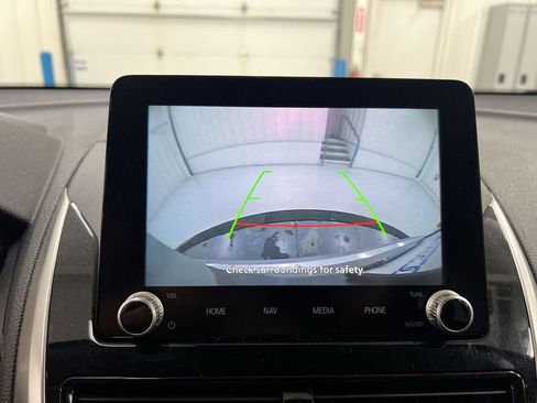 Used 2024 Mitsubishi Eclipse Cross SE AWD/4WD image 16