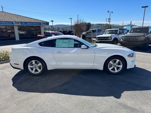 Used 2022 Ford Mustang Coupe image 2