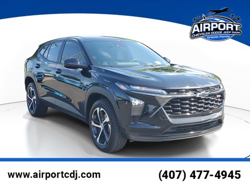 Used 2024 Chevrolet Trax RS w/ Driver Confidence Package FWD image 1